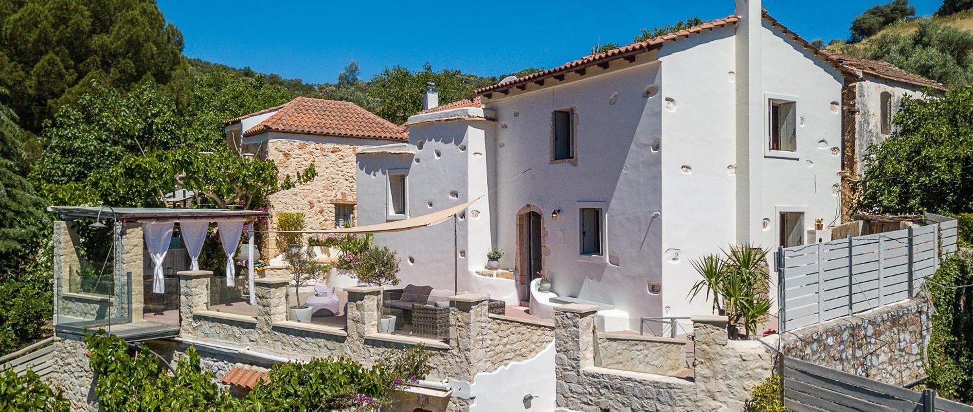 Verekinthos Villas - Pool, Hot Tub, Bbq, Kids Playground, Stunning Mountain Views Yerolákkos Extérieur photo